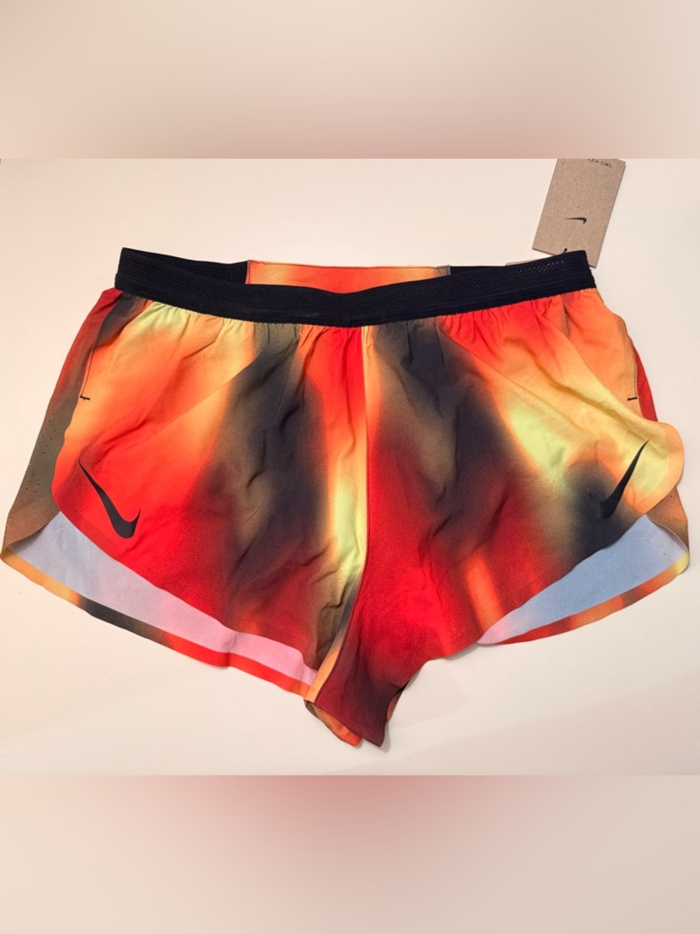 Nike Men’s Sunset Gradient Running Shorts with Black Waistband(brand new)
